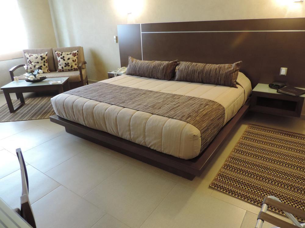 Layfer Express, Cordoba, Ver ภายนอก รูปภาพ