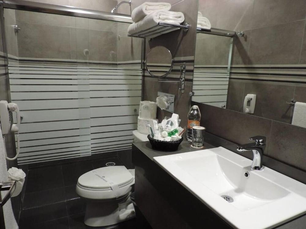 Layfer Express, Cordoba, Ver ภายนอก รูปภาพ