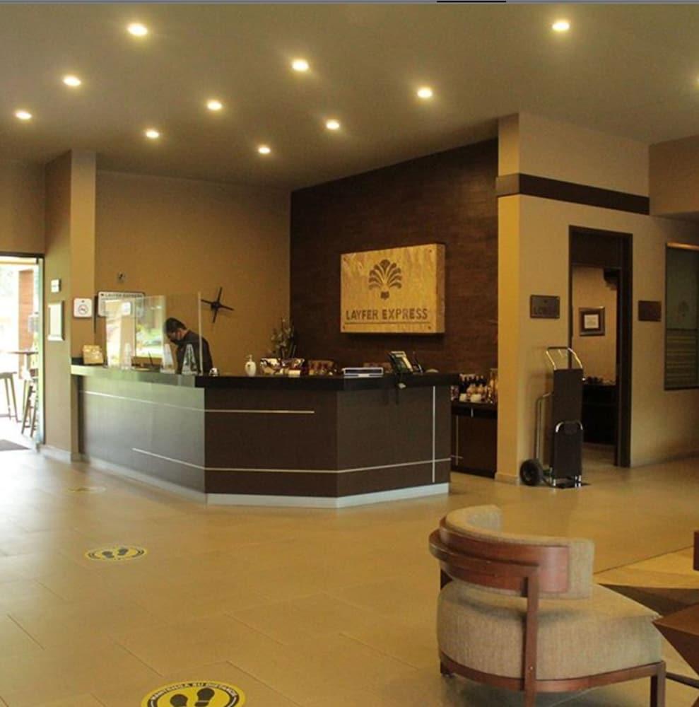 Layfer Express, Cordoba, Ver ภายนอก รูปภาพ